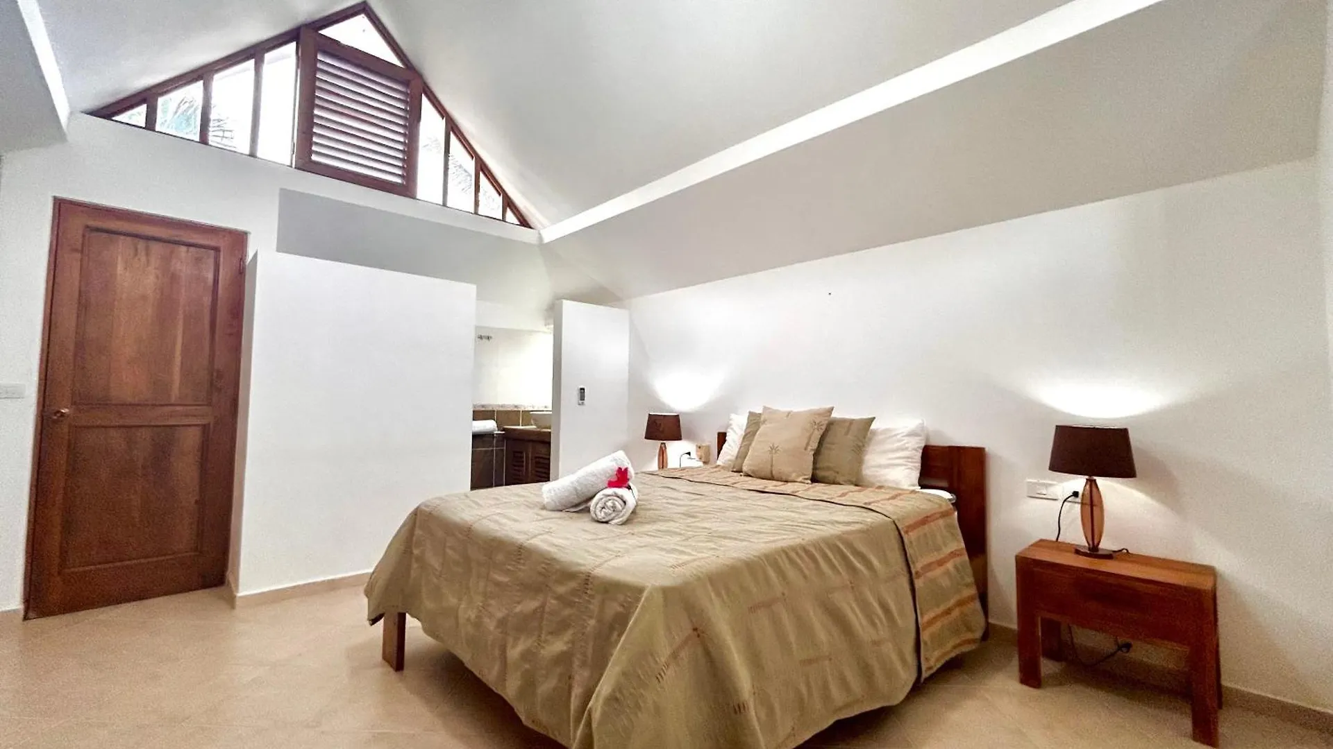 Tropical House With Bungalow And Pool Near Playa Poppy Las Terrenas 0*,